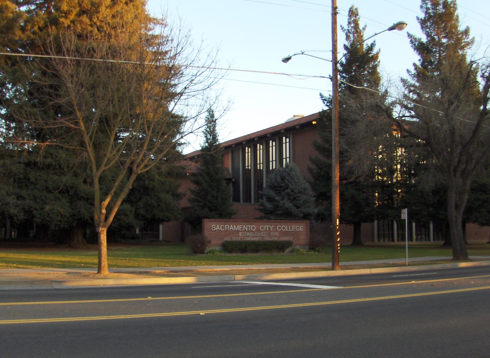Sacramento City College campus building